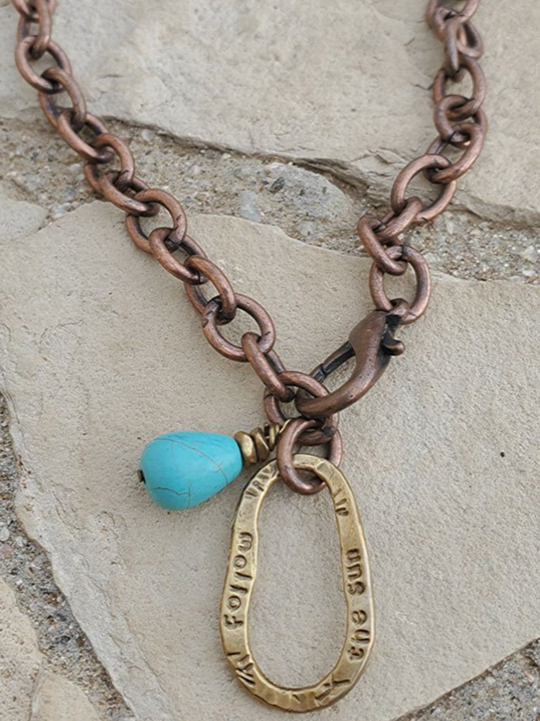 follow Sun chain necklace on stones
